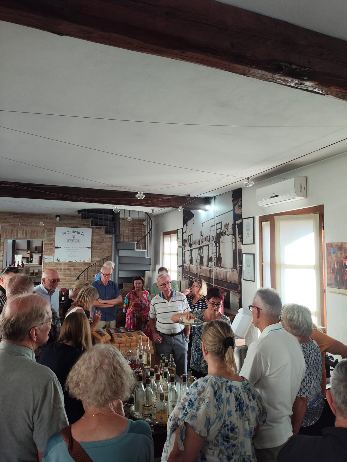 Una buona affluenza di pubblico nelle distillerie aperte in Piemonte